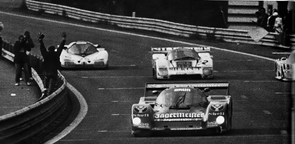 Night finish at Spa-Francorchamps 1986, Sauber leading Jaguar